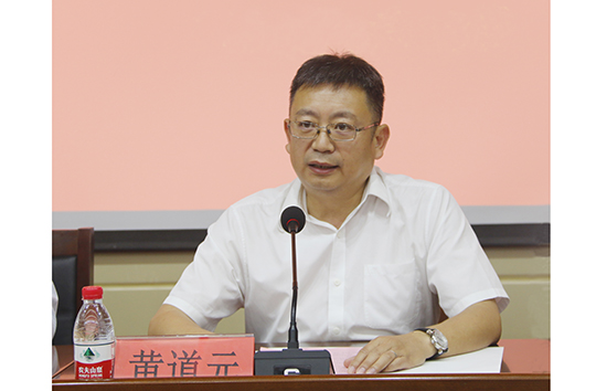 万搏（中国）董事长黄道元介绍公司整体发展概况