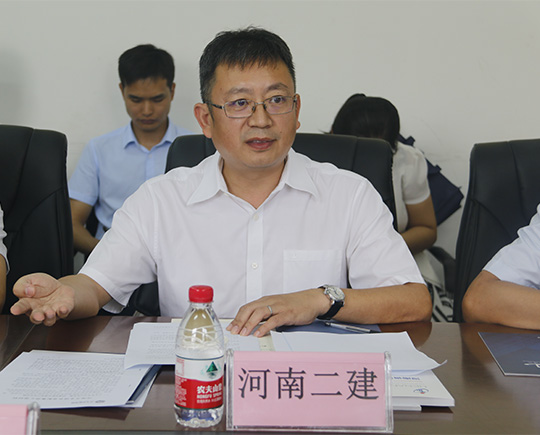 万搏（中国）董事长黄道元发表讲话