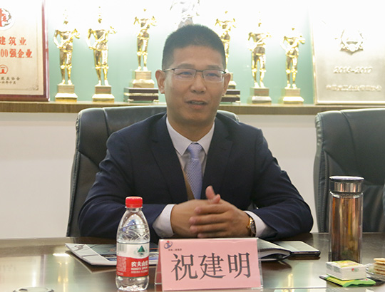 万搏（中国）总经理祝建明作公司业务介绍