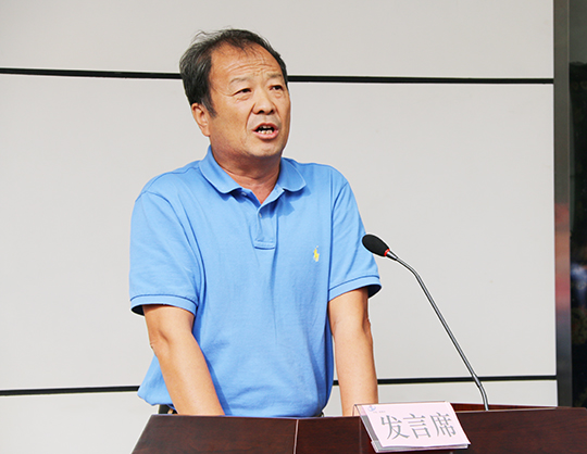 万搏（中国）工会主席翟武汉在会上致辞