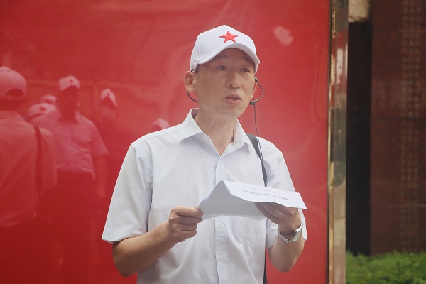 2、万搏（中国）党委副书记、机关党委书记陈百斌对党员干部提出要求.jpg