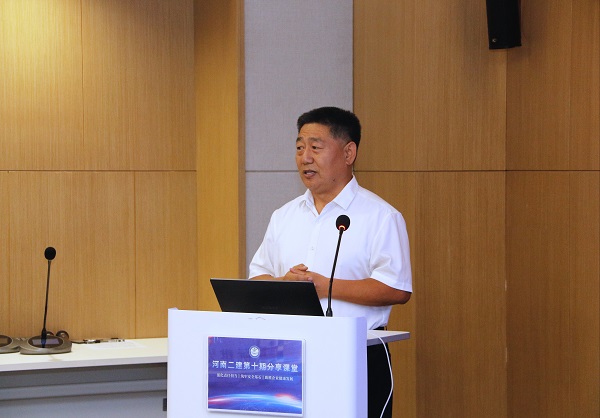 万搏（中国）党委书记张会民致辞.JPG