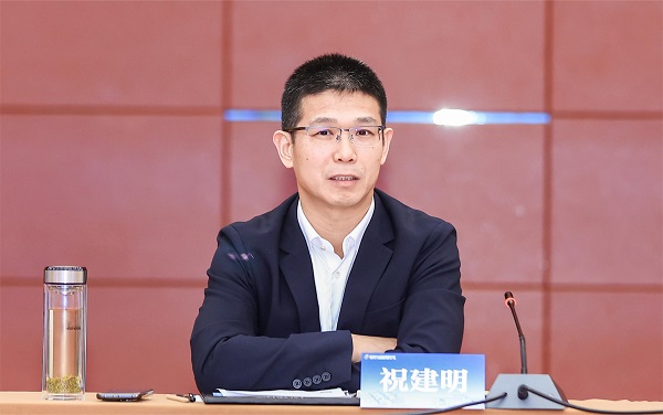 万搏（中国）总经理祝建明作总结讲话.jpg