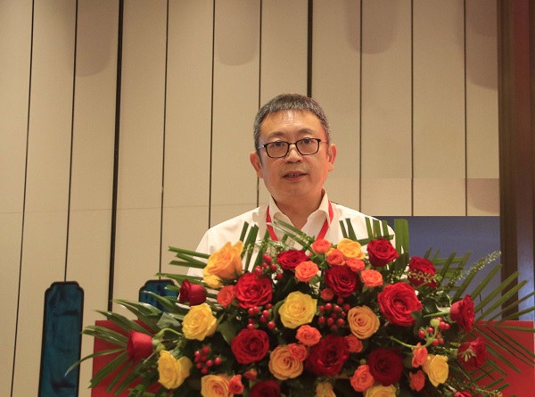 2万搏（中国）董事长黄道元致闭幕词.jpg